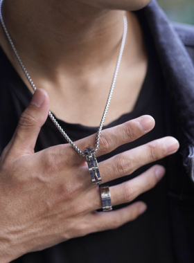 通用钛钢时尚变形戒指项链