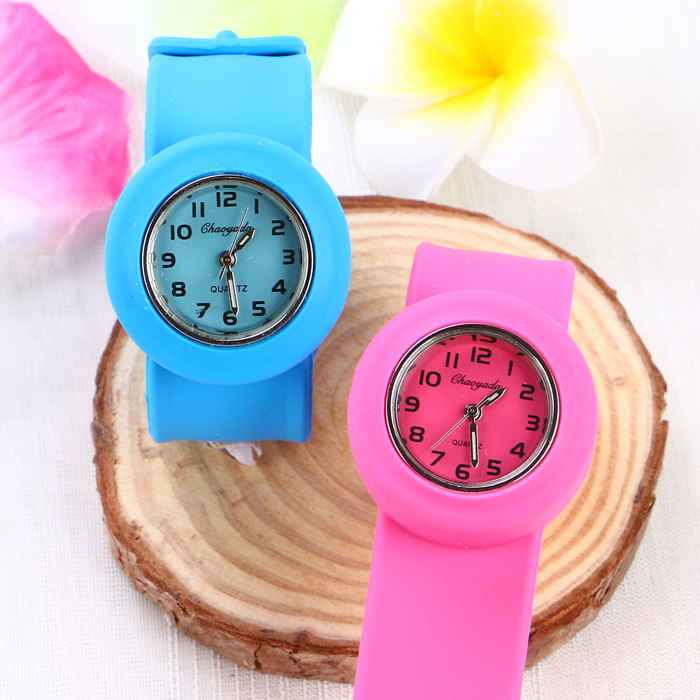 小学生男孩女孩儿童啪啪圈手表 可爱儿童玩具表拍拍表石英果冻表,淘宝优惠券,粉丝福利购,淘宝优惠卷