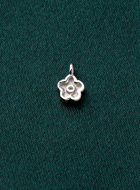 4mm迷你小花吊坠s925银镀白金色桃花梅花小坠子diy串珠手链银配件