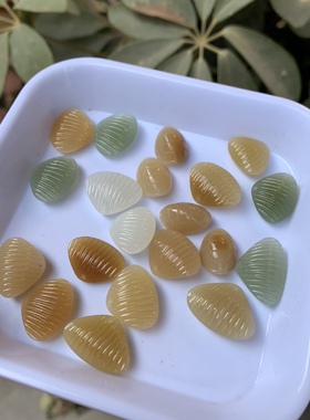 和田玉贝壳吊坠糖玉白玉河蚌玉坠通孔龟壳龟甲富甲天下diy配件