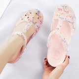 Нескользящие тапочки в стиле Crocs, пляжная обувь на платформе, мюли, подходят для носки на улице, маленькие размеры