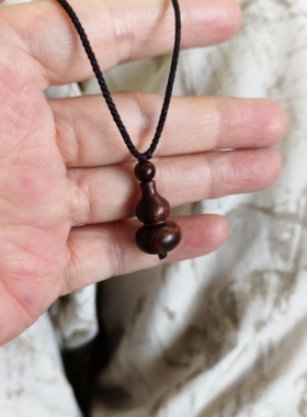 天然印度小叶紫檀小葫芦吊坠宝宝学生男女项链实木质饰品一生福禄