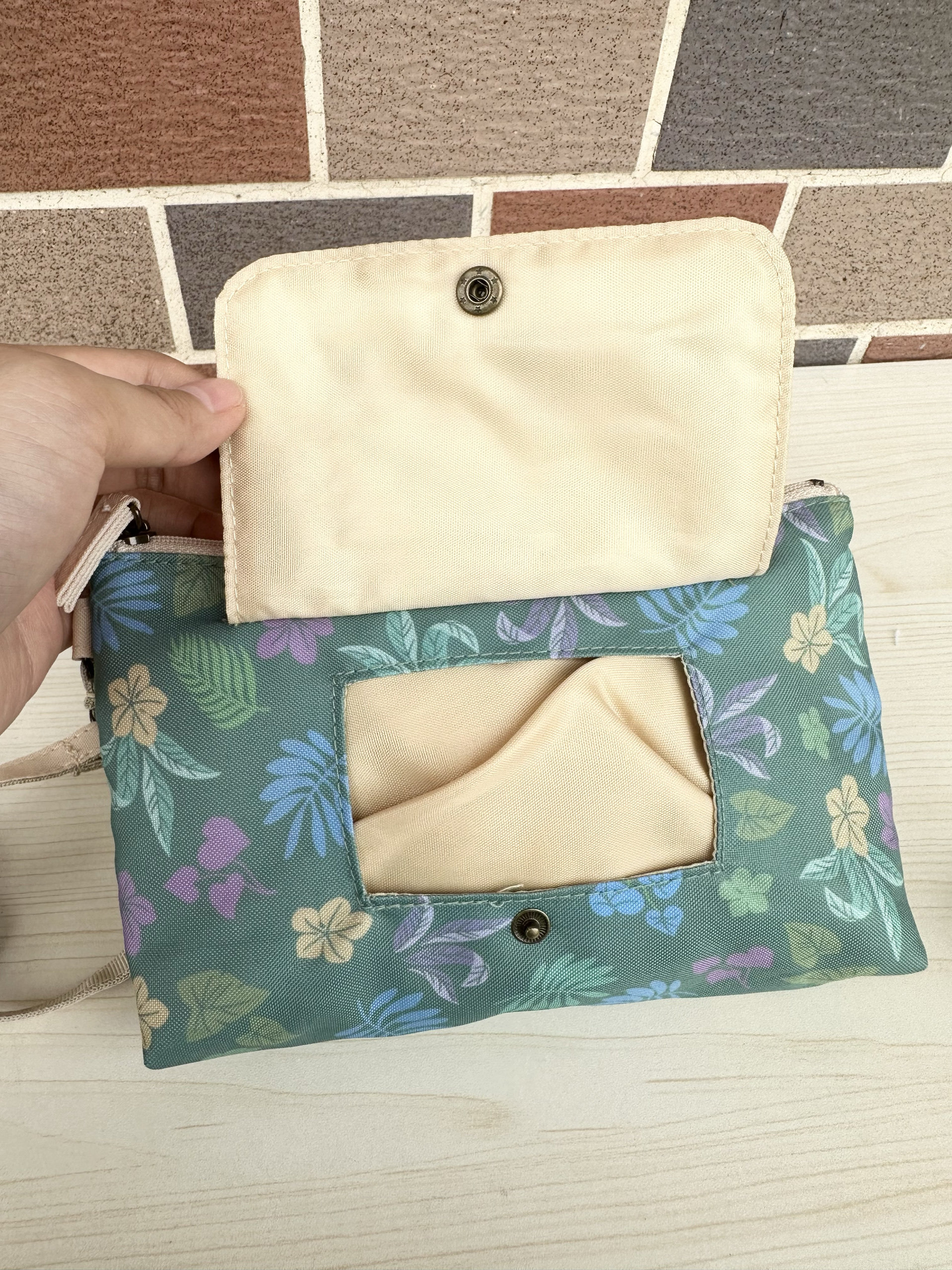 日单迪士尼彼得潘卡通周边可爱化妆包手拿包收纳包笔袋随身小物包,淘宝优惠券,粉丝福利购,淘宝优惠卷