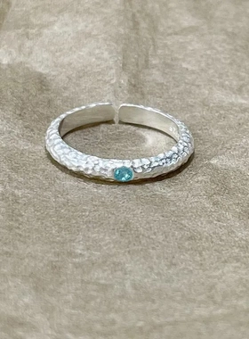 韩版拉丝海蓝宝戒指女简约风尾戒时尚小众设计百搭高级感食指戒潮