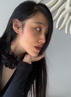 百搭优雅黑色颈花朵chocker项链