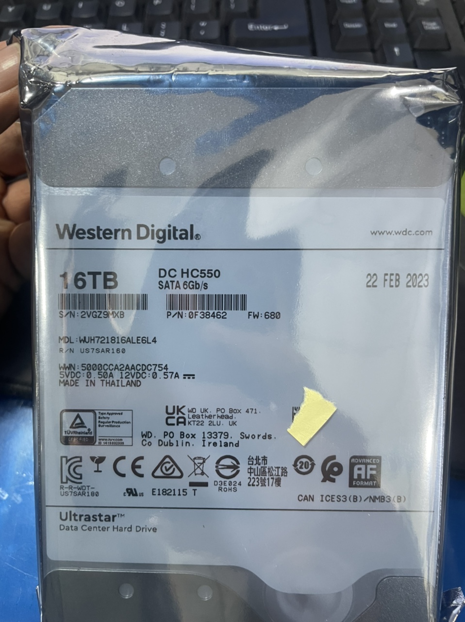 全新 西数 16T硬盘 16TB HC550企业 WUH721816ALE6L4国行机械硬盘 - 图2