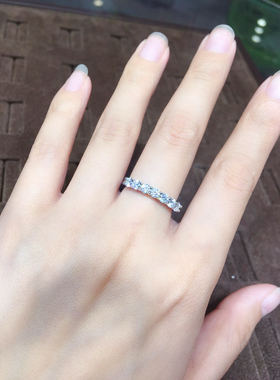 百搭婚戒D色莫桑石圆形排戒女百变七公主群镶戒指排钻求婚钻戒