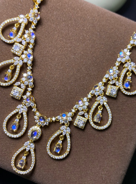 天然月光石项链精品蓝月光 925银精工镶嵌，3*4mm