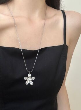 韩版抽拉式花朵项链新款ins风潮女简约小众时尚长款毛衣链蛇骨链