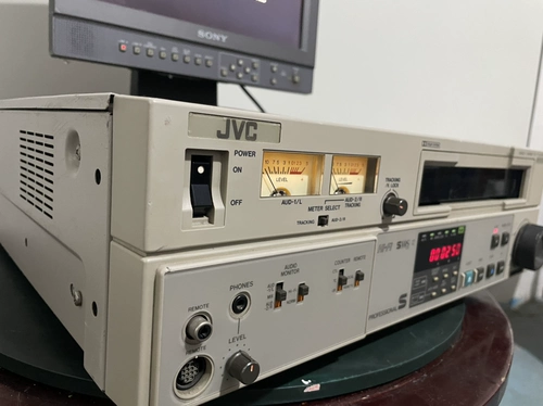 JVC/Jiewei Shi SVHS Video Recorder BR-S500E Металлические видео, машина с высоким ремнем для посадки