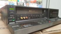 Sony SLV-R5UC video recorder SVHS HiFi audio recorder antique nostalgic video props