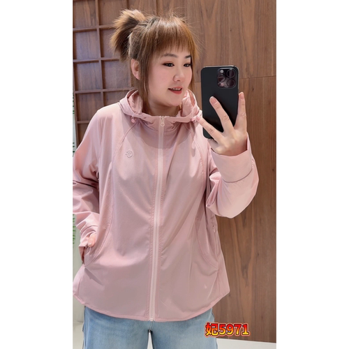 妃儿红5971夏季新款欧货透气遮阳显瘦连帽防晒衣加大码女装薄外套 - 图1