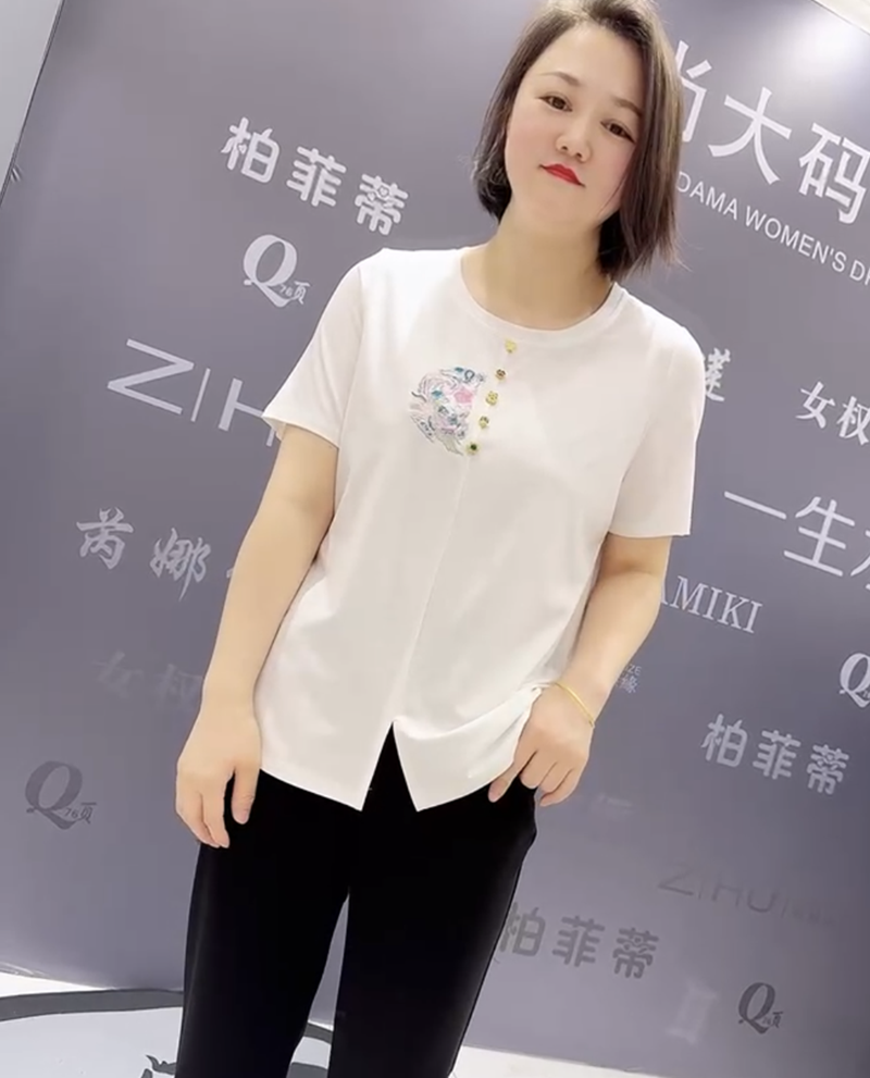 芮娜依莲5647夏款国风气质衫加大码女装胖妹妹圆领妈妈短袖T恤衫 - 图1