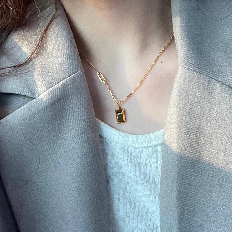 999足金暴富小金条吊坠女款锁骨链 欧颜颈饰
