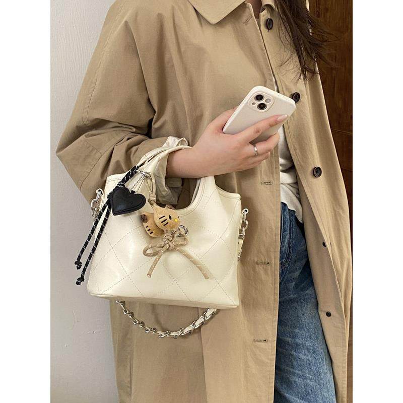 菱格链条小香风水桶包2026夏季新款女包时尚潮单肩包抽带大容量,淘宝优惠券,粉丝福利购,淘宝优惠卷