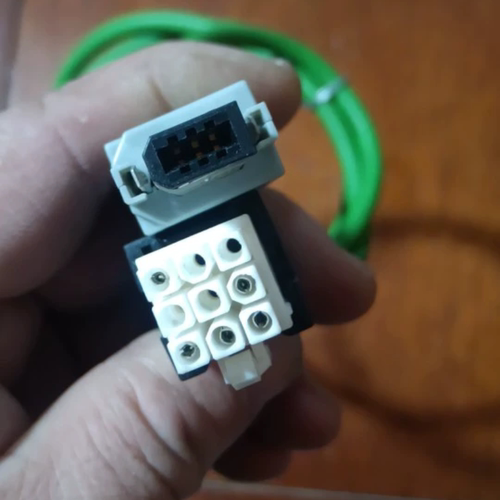 东菱伺服驱动器DS2P-04AS/08AS/15AS编码器线动力线 - 图2