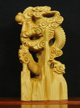 崖柏木精雕五爪龙戏珠摆件