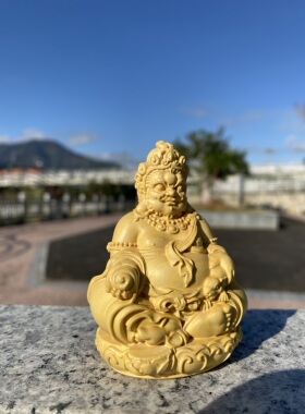 黄杨木雕黄财神佛像摆件