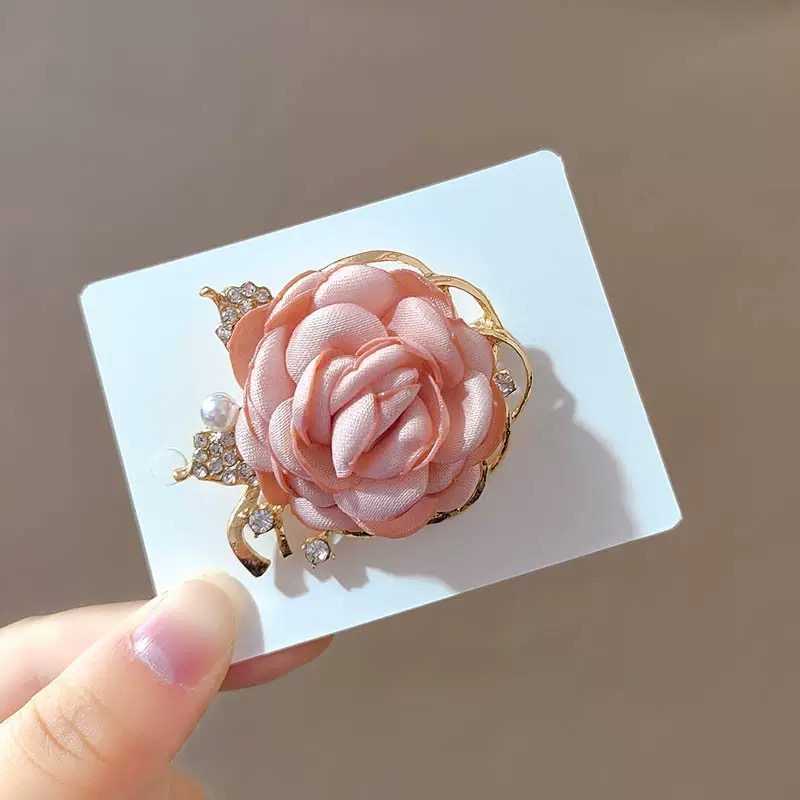日韩气质玫瑰花朵胸针女配饰大气外套别针优雅送妈妈胸花礼服别针,淘宝优惠券,粉丝福利购,淘宝优惠卷