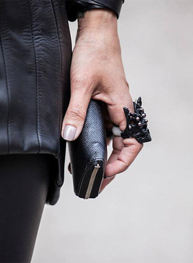 波兰暗黑品牌Macabre Gadgets 黑色珍珠骷髅王冠戒指华丽复古哥特