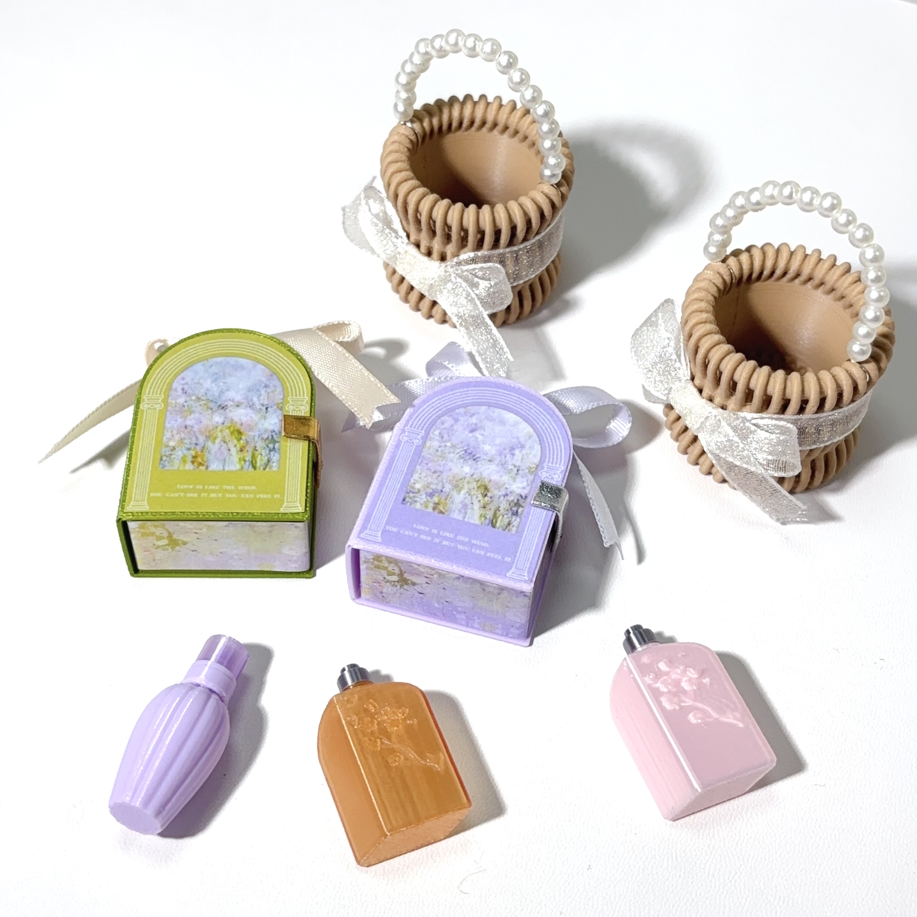 迷你娃屋清新小花篮塑料礼盒 微缩仿真礼盒身体乳沐浴露洗护用品 - 图3