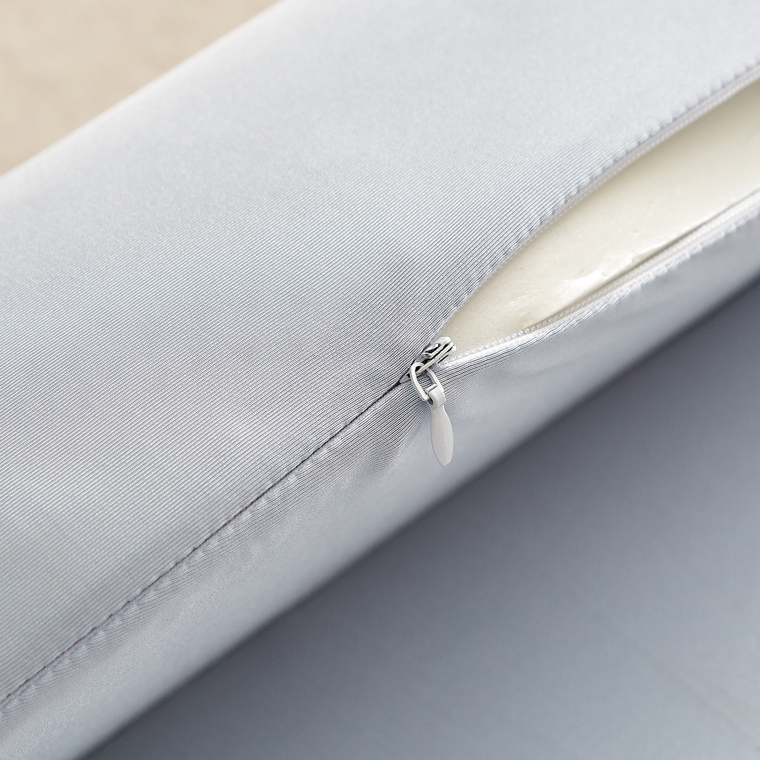 记忆棉枕学生助眠护颈枕头卧室睡眠专用聚氨酯填充,淘宝优惠券,粉丝福利购,淘宝优惠卷