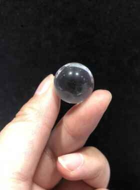 7a纯天然无孔白水晶全净体吊坠