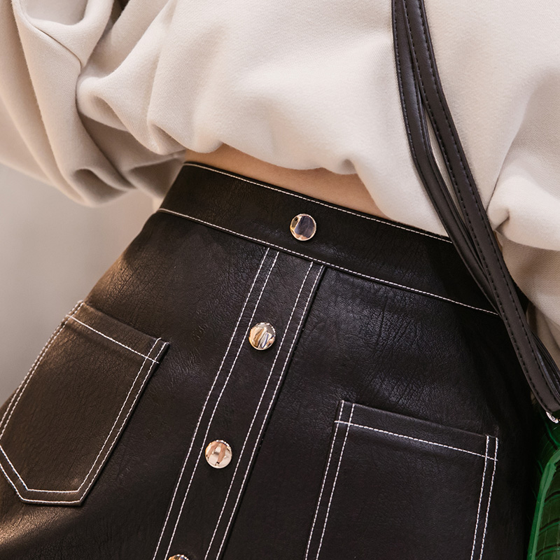 高腰单排扣小女2021春秋冬pu半身裙 离题服饰半身裙