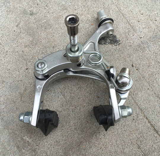 All accessories including Owitt double, triple and quadruple bicycles, front forks, brake lines, double chainrings, seat cushions, knife rings, etc.