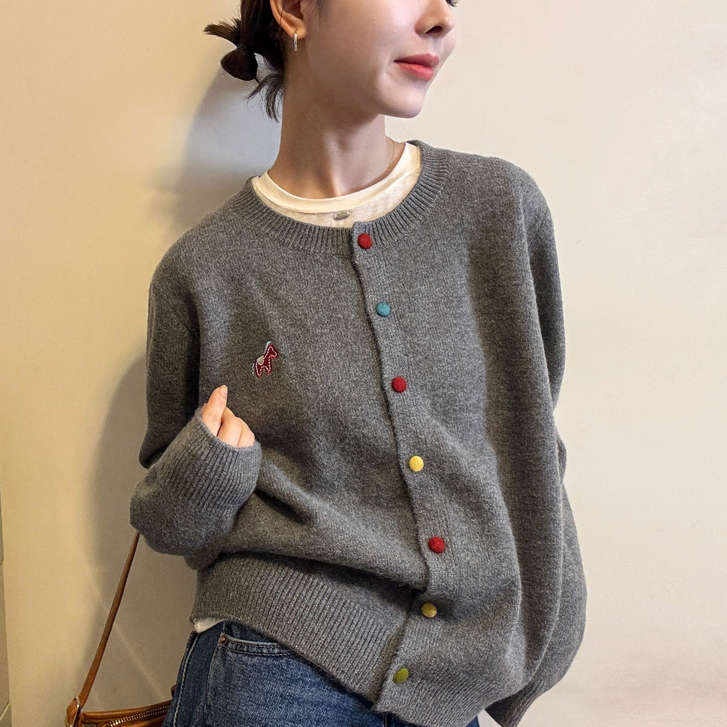 小马刺绣羊毛针织开衫女欧洲站2025冬装新款欧货女装毛衣打底衫潮,淘宝优惠券,粉丝福利购,淘宝优惠卷