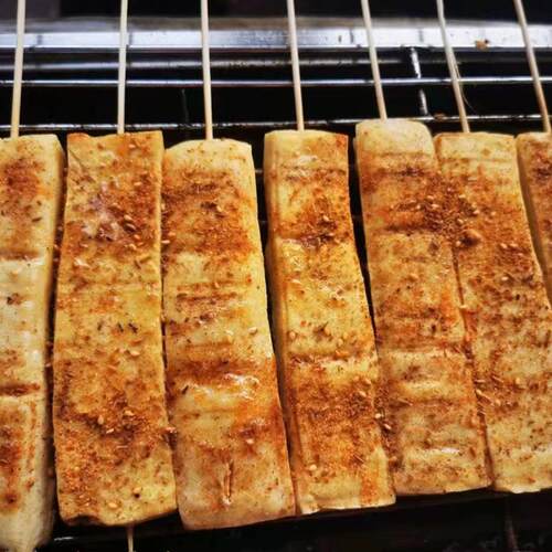 云宴尚品包浆豆腐串20串素食串石屏爆浆豆腐串商用烧烤油炸铁板串 - 图2