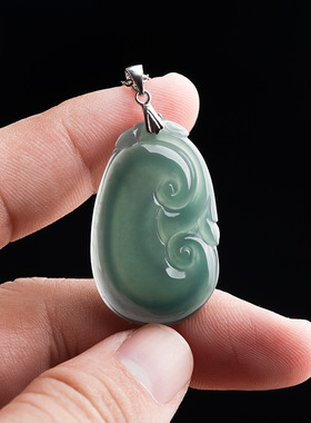 翡翠如意冰种玉石百搭锁骨链吊坠