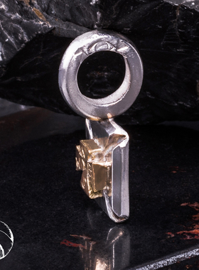 国内现货高山隆点金十字坐标吊坠