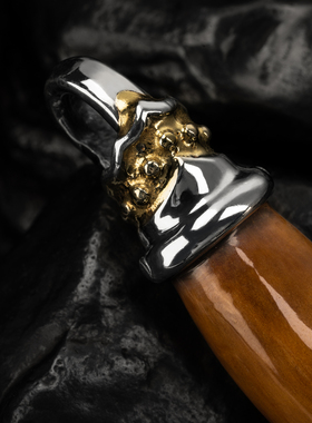 BWL高定18k金化石牙吊坠