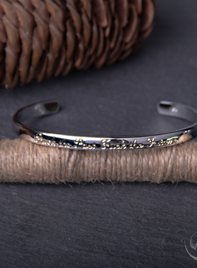 高桥盾纹身图腾银手镯