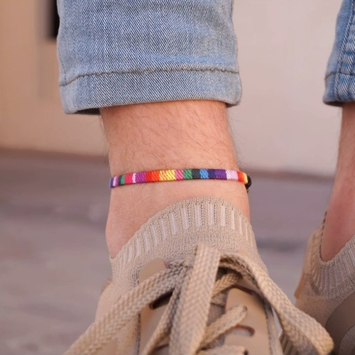 Товарищ -товарищ гей -ручной работы вплетен радужный браслет Любовь - это любовь