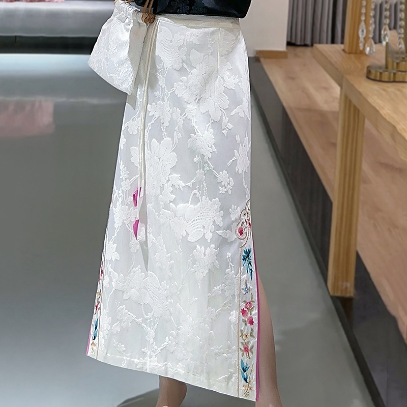 新中式女装秋冬款唐装半身长裙2023中国风高腰复古民族风刺绣汉服