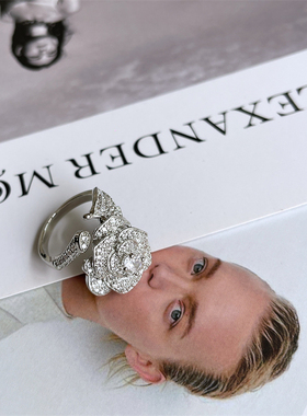 锆石微镶欧美轻奢山茶花造型戒指