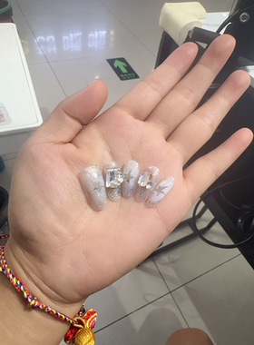 穿戴甲星星渐变爆闪可拆卸美甲网红假指甲贴片穿戴甲