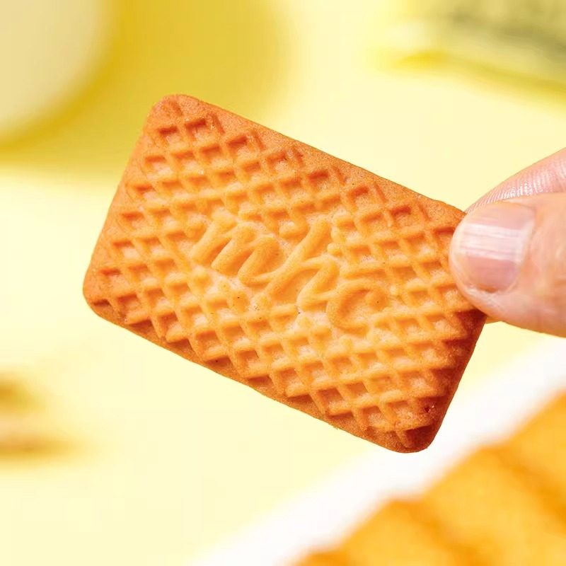 牛奶饼干特浓牛乳特仑酥饼干老式酥饼独立包装早餐饼干零食整箱,淘宝优惠券,粉丝福利购,淘宝优惠卷