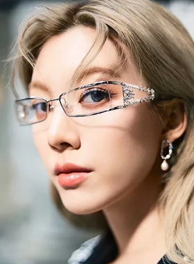 轻奢水钻珍珠小方框镂空太阳镜