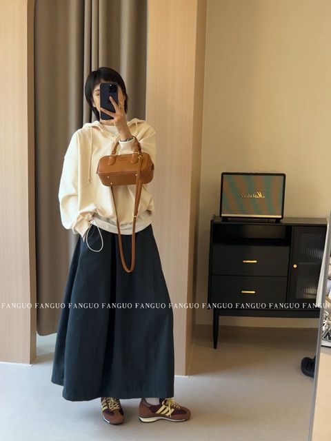 Korean stetamen* Original fashionable three-dimensional tailoring silhouette mountain flower bud skirt work skirt women's skirt