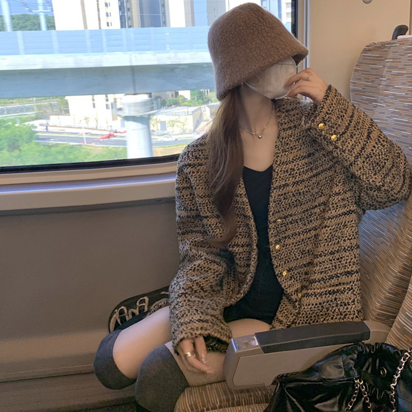 大码女装2025秋季胖妹妹复古时尚高级感名媛小香粗花V领编织外套,淘宝优惠券,粉丝福利购,淘宝优惠卷