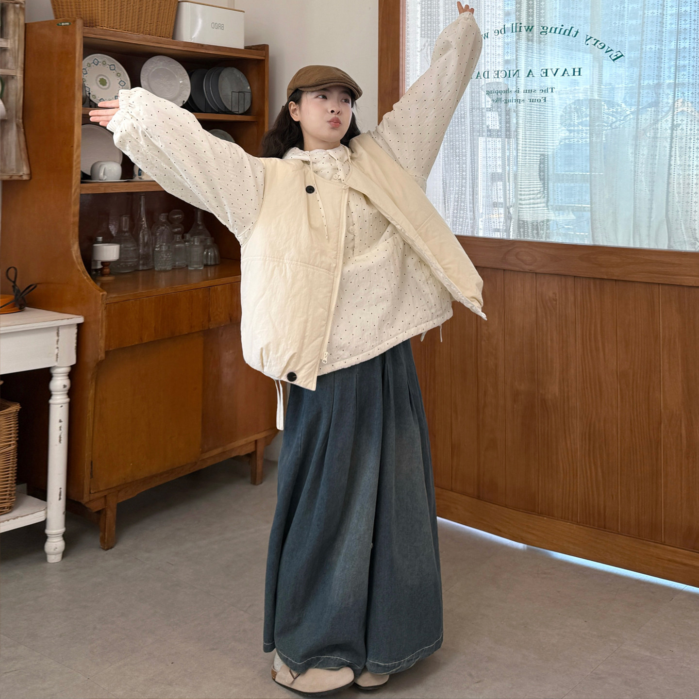 大码女装2025冬胖mm韩版波点连帽夹棉卫衣+百搭棉马甲+牛仔裤套装,淘宝优惠券,粉丝福利购,淘宝优惠卷