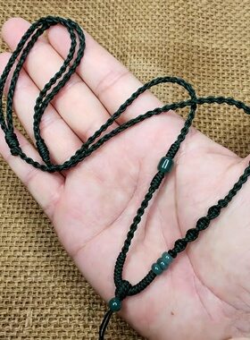 翡翠玉佩黑绳手工编织黄金貔貅