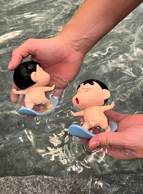 好可爱的滑板小新摆件！