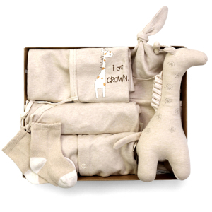 刚出生的新生儿衣服套装礼盒