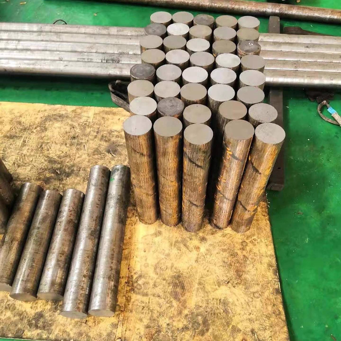 工具钢crwmn 9mn2v 钢板9cr2mov 6crw2si 7crsimnmov圆棒 圆钢 - 图3