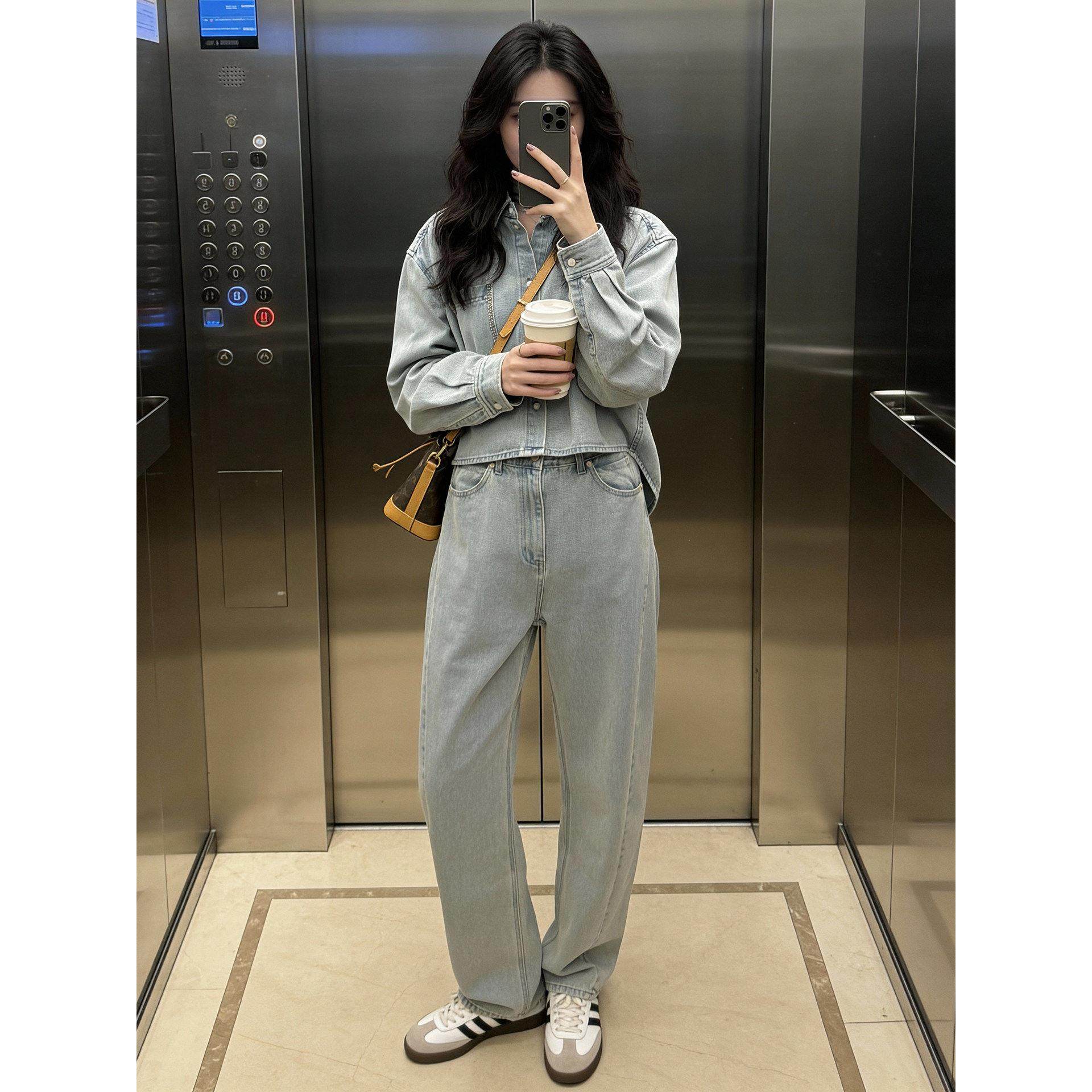 法单S家 2026春季法式设计感Polo领钉钻蓝色牛仔衬衫女上衣外套,淘宝优惠券,粉丝福利购,淘宝优惠卷