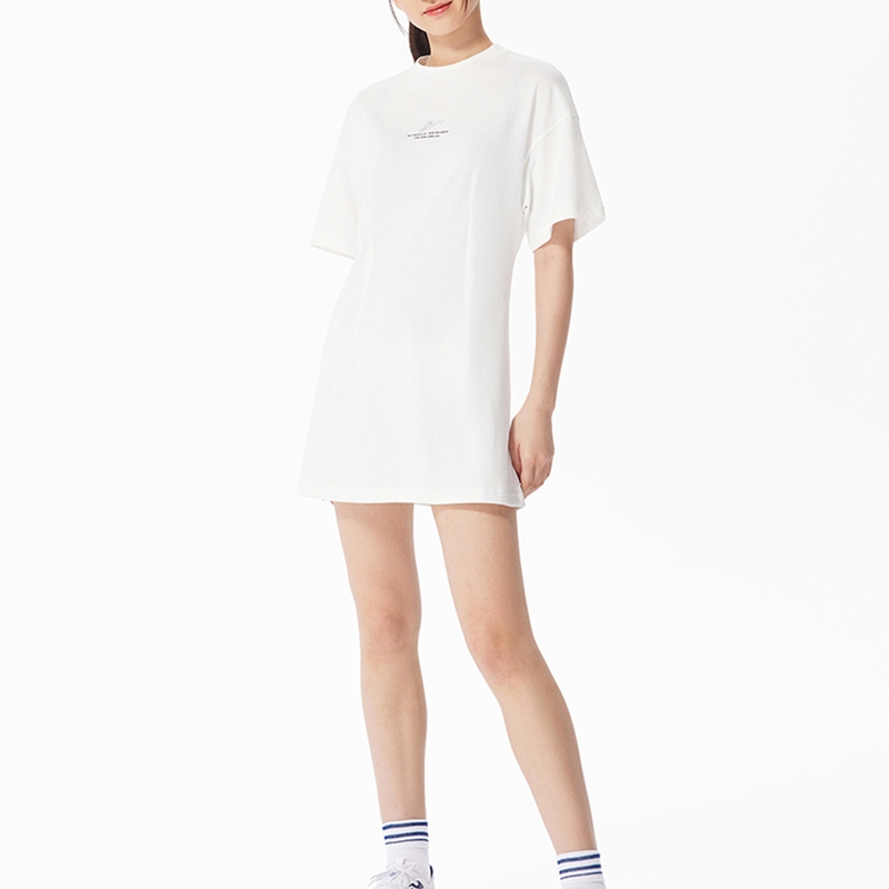 New Balance女款圆领休闲舒适短袖连衣裙5KC2U772-WT - 图1